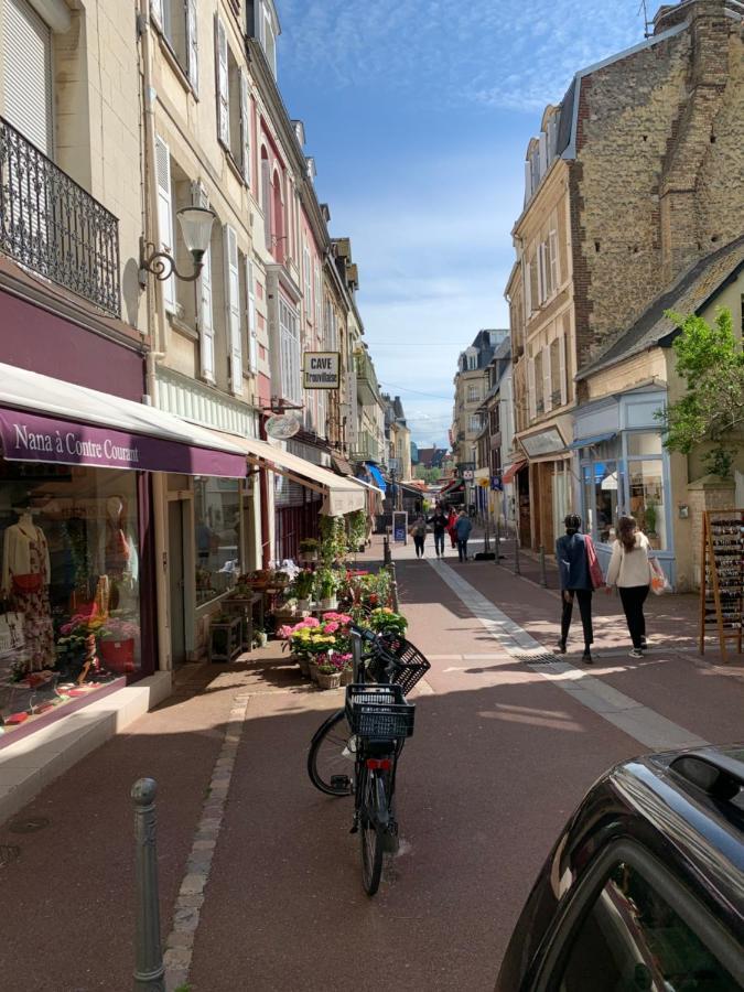 Les Parasols De Trouville Appartement Buitenkant foto